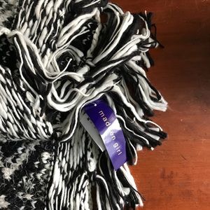 Woven Infinity Scarf with Tassles